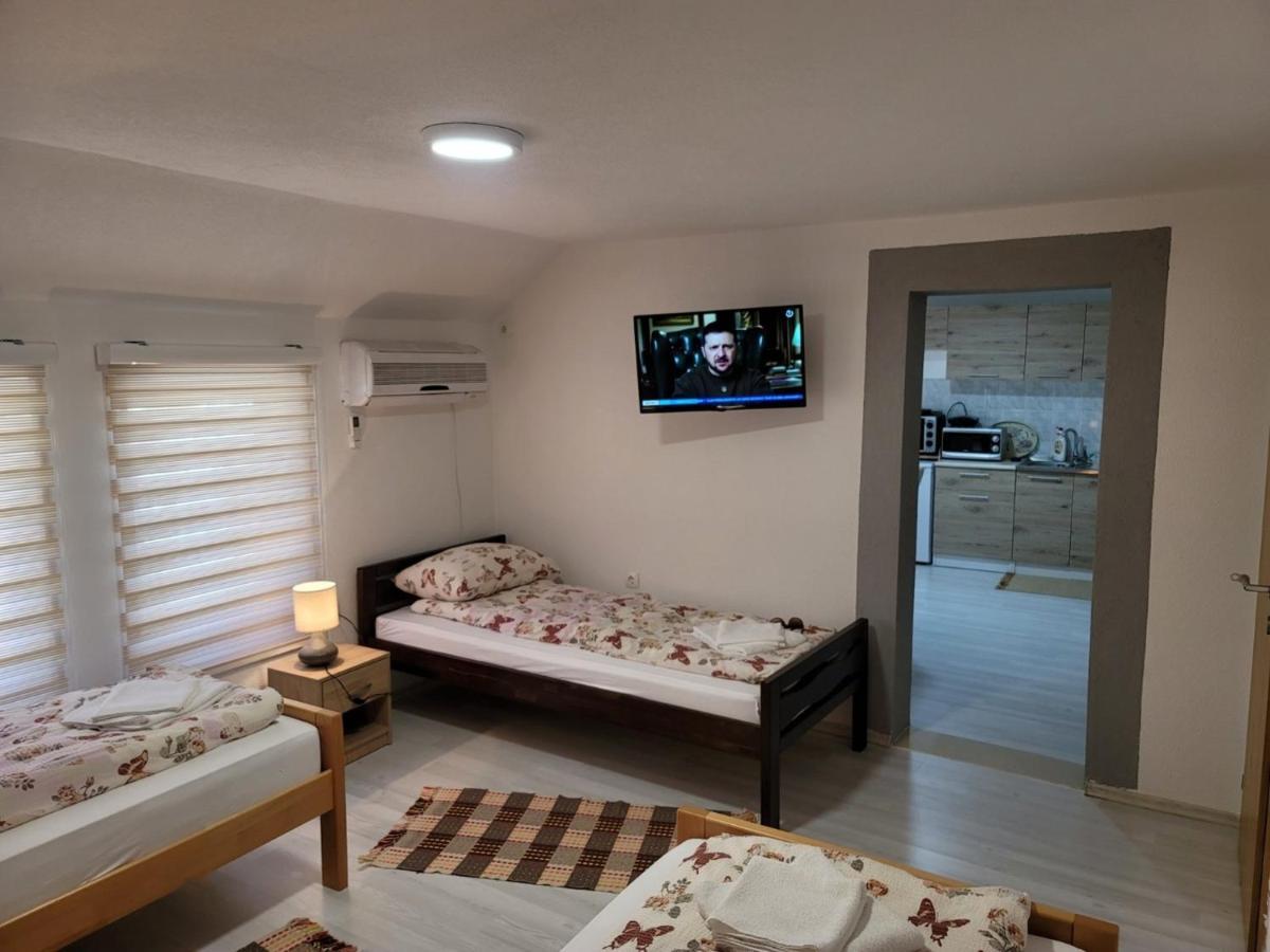 Apartments Daris โมสตาร์ ภายนอก รูปภาพ