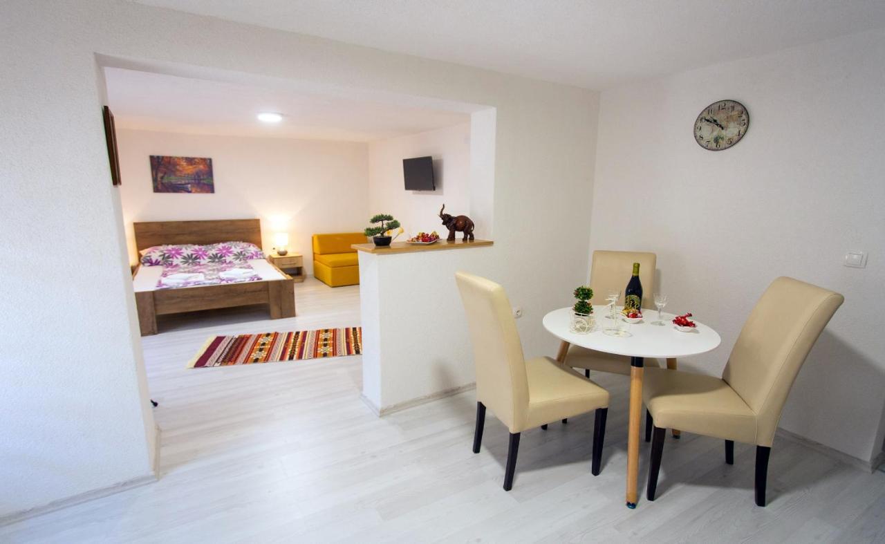 Apartments Daris โมสตาร์ ภายนอก รูปภาพ