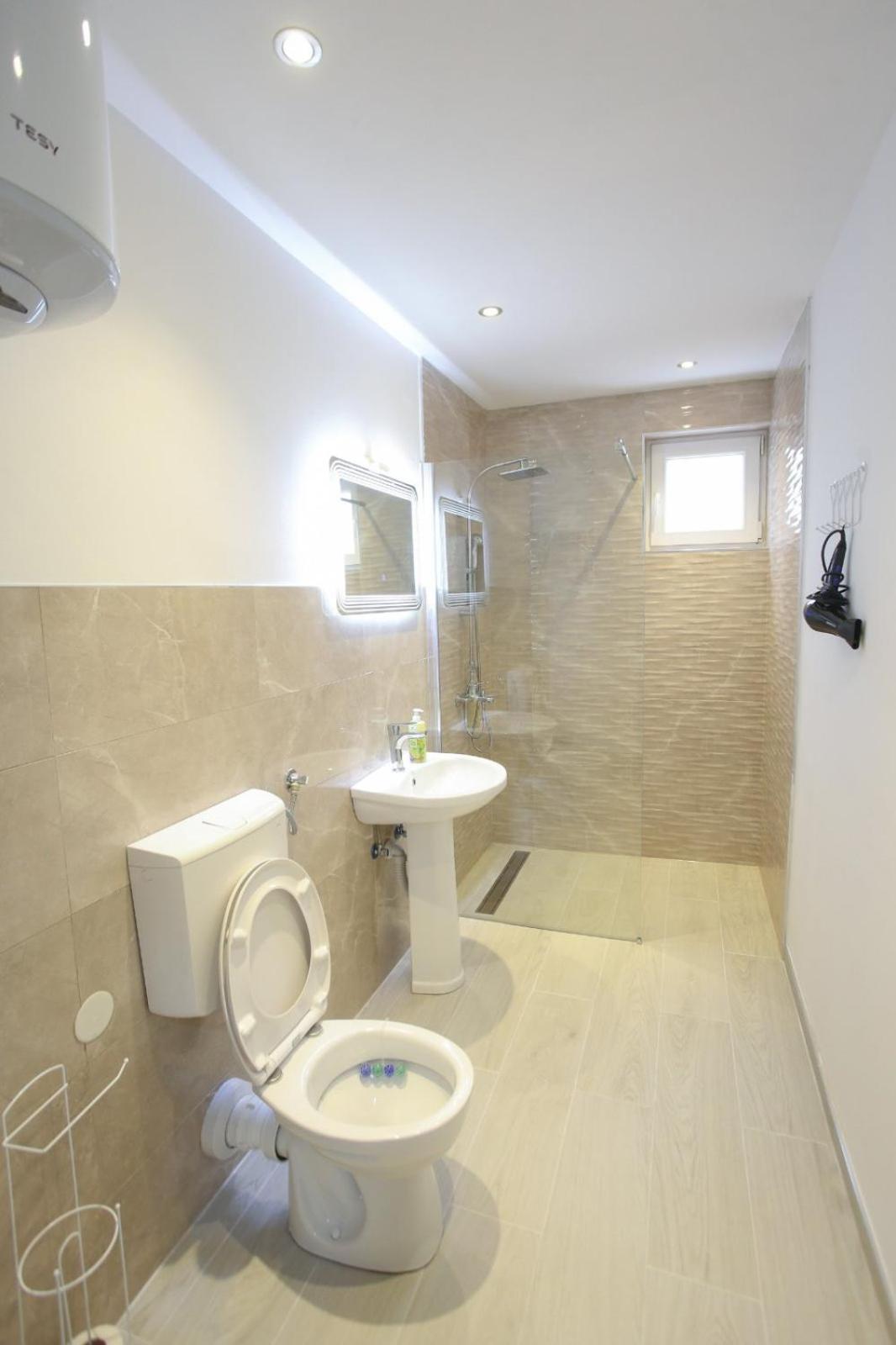Apartments Daris โมสตาร์ ภายนอก รูปภาพ